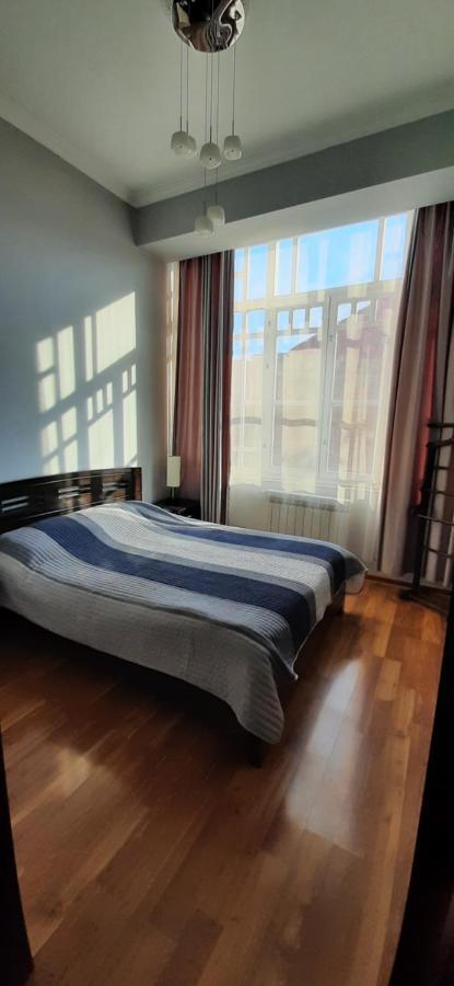 Apartment On Aleksandr Pushkin Street Tbilisi Exterior photo