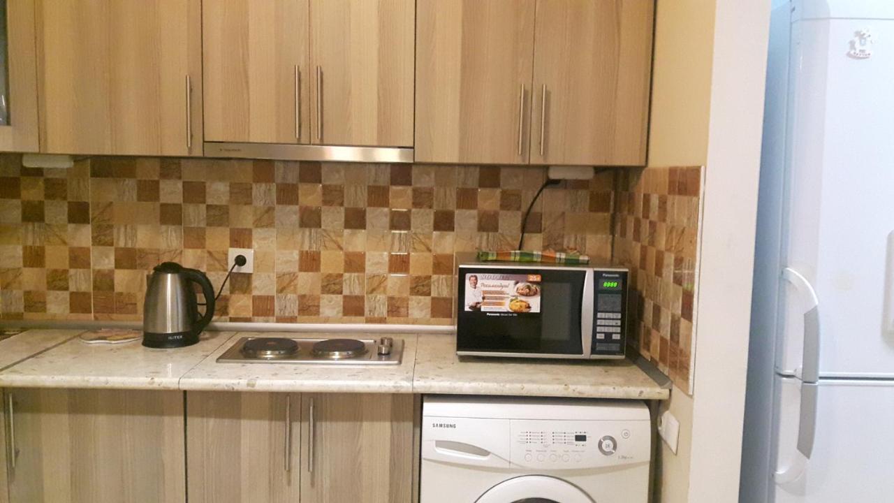Apartment On Aleksandr Pushkin Street Tbilisi Exterior photo